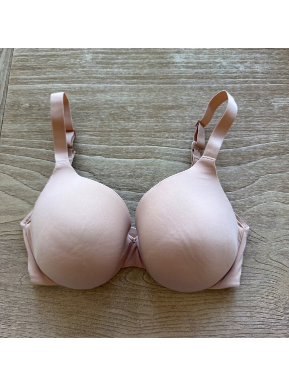NWT SKIMS SMOOTHING INTIMATES FULL COVERAGE LIGHTLY LINED BRA CLAY - 32DD